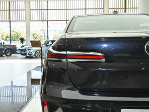 2023735Li M\(yn)(dng)b (x)(ji)^