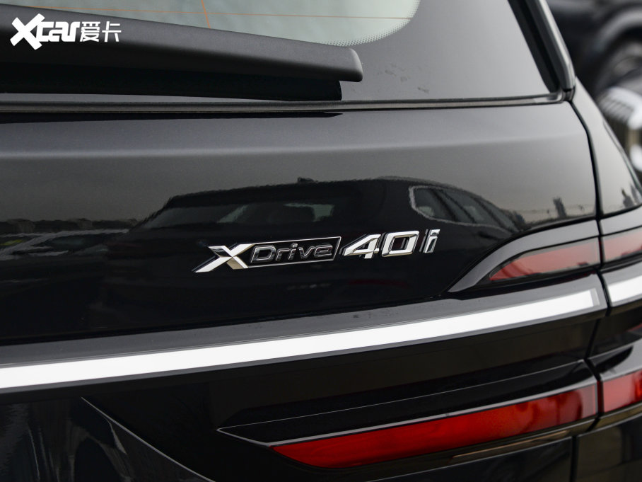 2023RX7 xDrive40i IͺAb