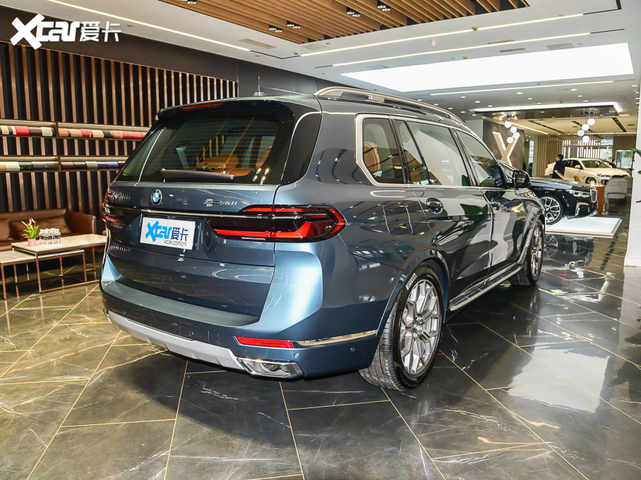 2023RX7 xDrive40i ͺAb