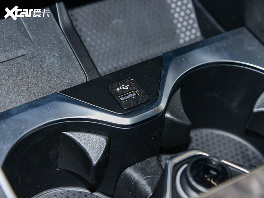 2023RX7 xDrive40i ͺAb