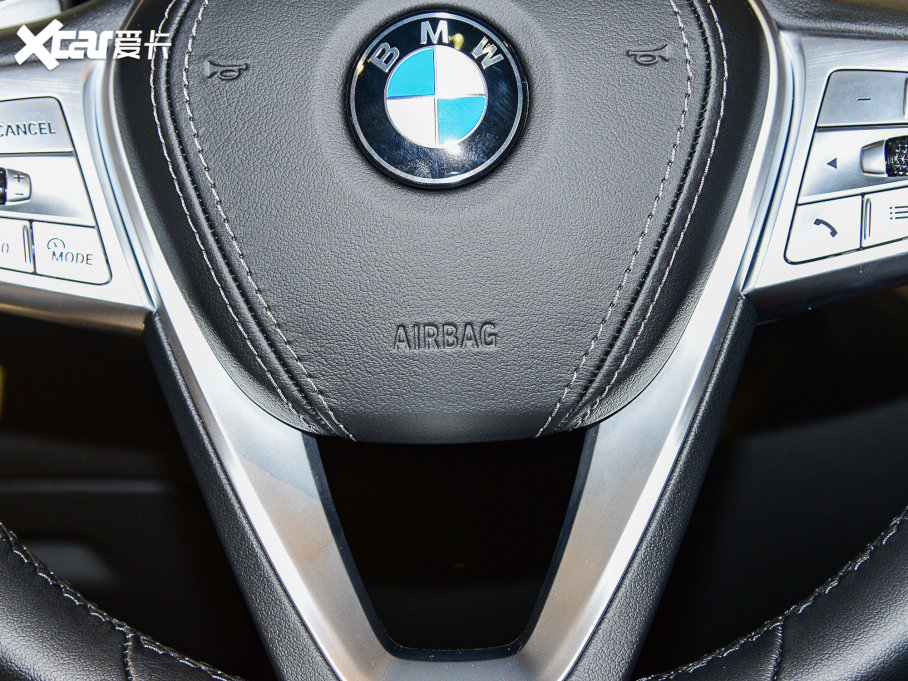 2023RX7 xDrive40i ͺAb