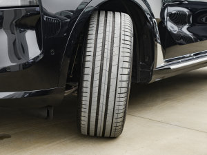 2023xDrive40i IͺAb ^