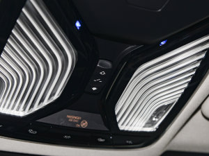 2023xDrive40i I(lng)ͺAb п؅^(q)