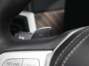 2023xDrive40i I(lng)ͺAb п؅^(q)