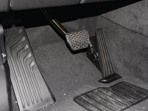 2023xDrive40i IͺAb п؅^