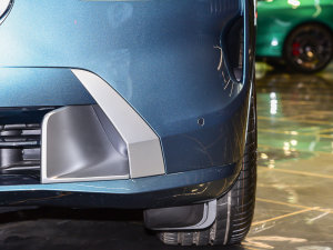 2023xDrive40i ͺAb ^