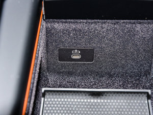 2023xDrive40i ͺAb g