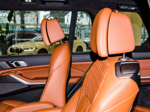 2023xDrive40i ͺAb g