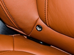 2023xDrive40i ͺAb g