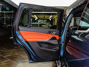 2023xDrive40i ͺAb ܇T