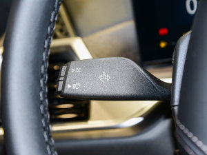 2023xDrive40i ͺAb п؅^