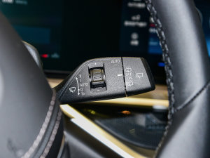 2023xDrive40i ͺAb п؅^