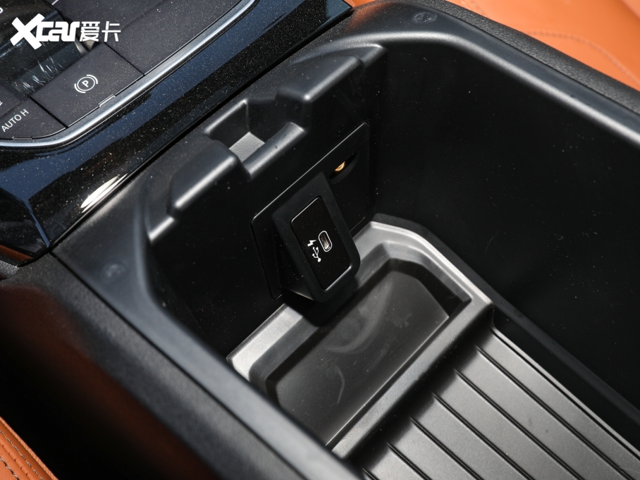 2022RX3M(jn)ڣ M40i