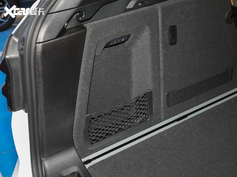 2022RX3M(jn)ڣ M40i