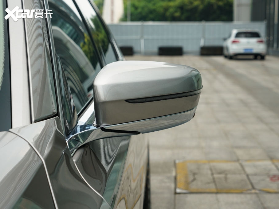 2022R7ϵ 740Li  Ab