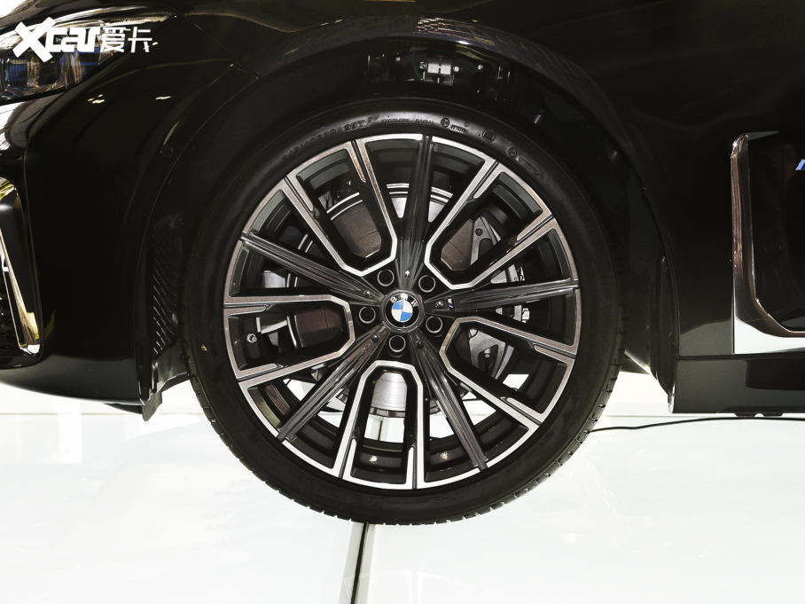 2022R7ϵ 740Li xDrive  M\b