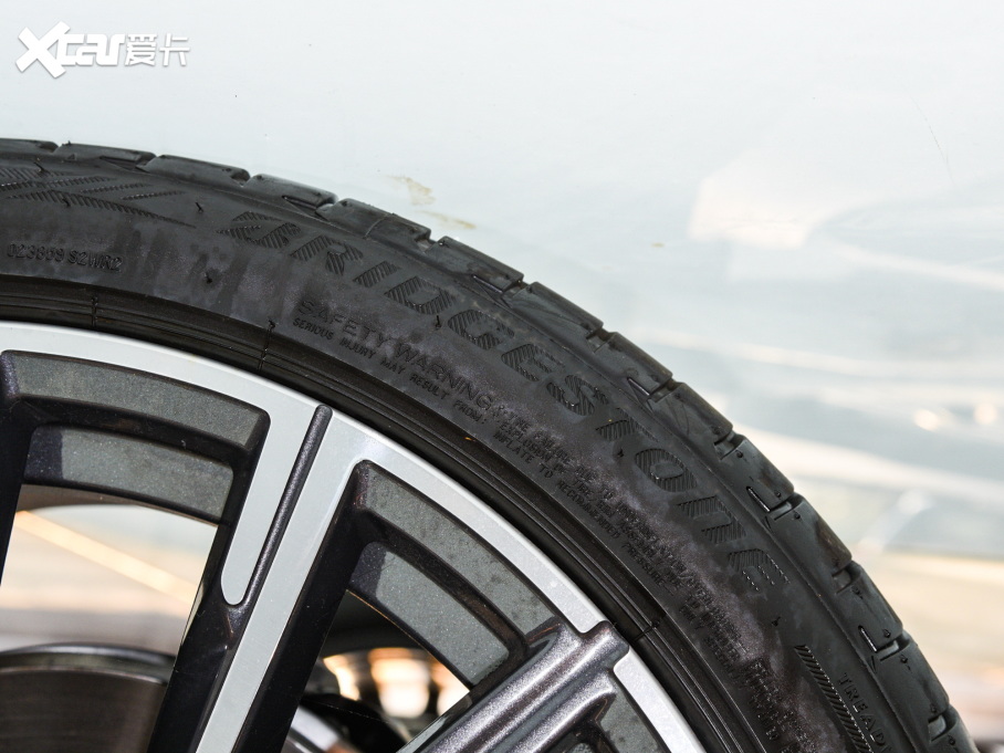 2022R7ϵ 740Li xDrive  M\b