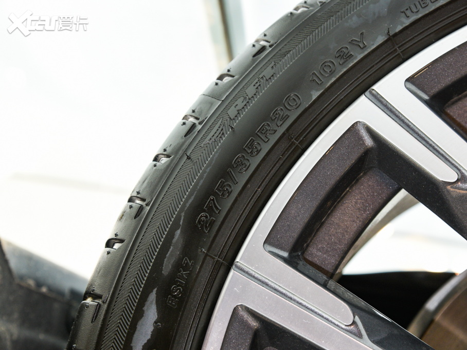 2022R7ϵ 740Li xDrive  M\b