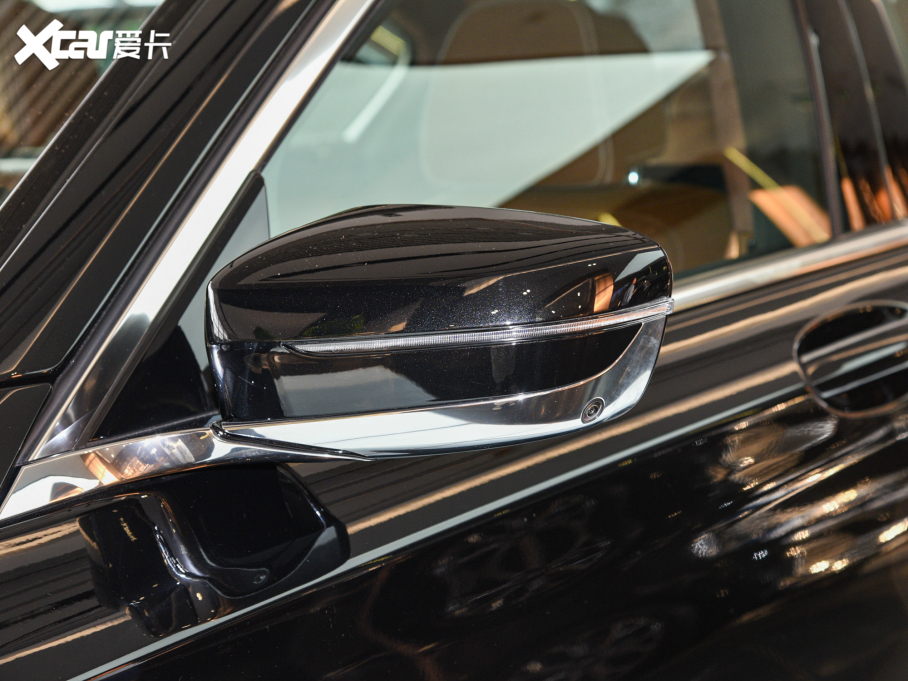 2022R7ϵ 740Li xDrive  M\b