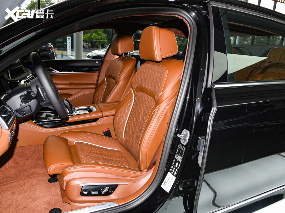 2022R7ϵ 740Li xDrive  M\b