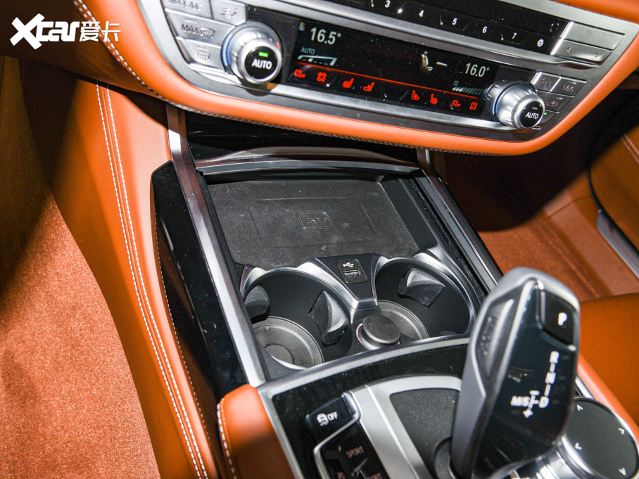 2022R7ϵ 740Li xDrive  M\b