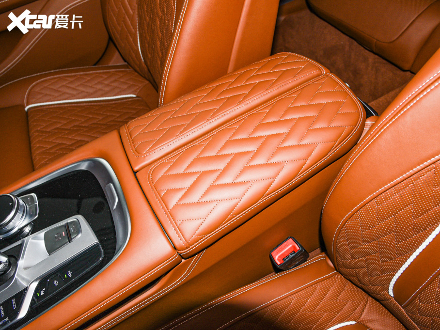 2022R7ϵ 740Li xDrive  M\b