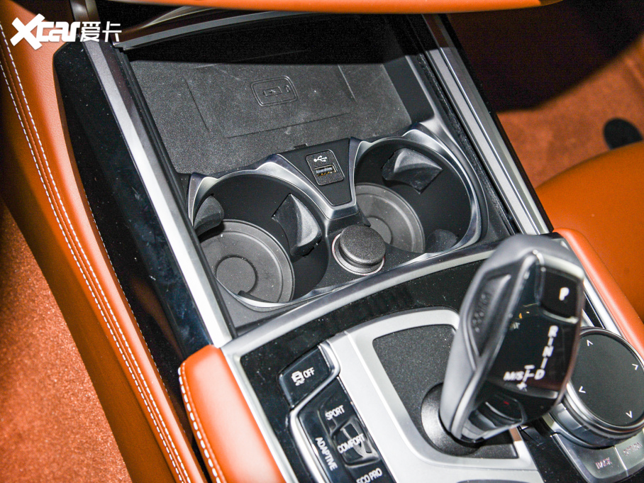 2022R7ϵ 740Li xDrive  M\b