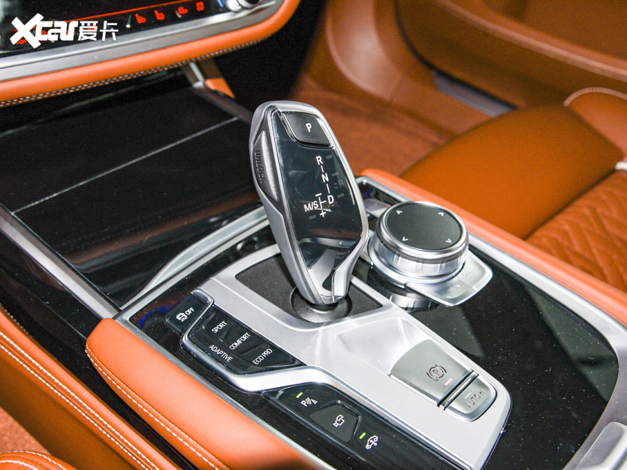 2022R7ϵ 740Li xDrive  M\b