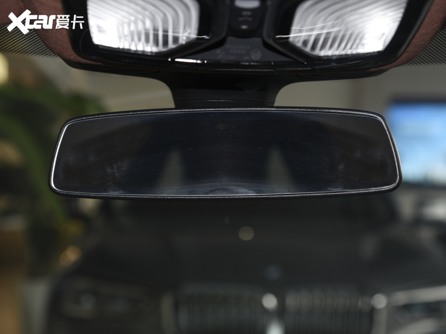 2022R7ϵ 740Li xDrive  M\(yn)b