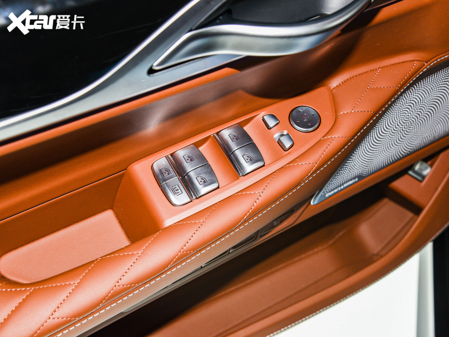 2022R7ϵ 740Li xDrive  M\b