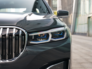 2022740Li xDrive  Ab ^