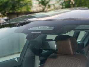 2022740Li xDrive  Ab ^