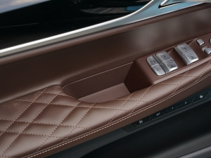 2022740Li xDrive  Ab g