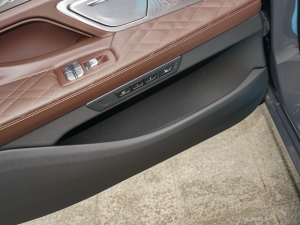 2022740Li xDrive  Ab Tg