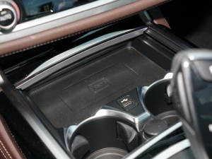 2022740Li xDrive  Ab g