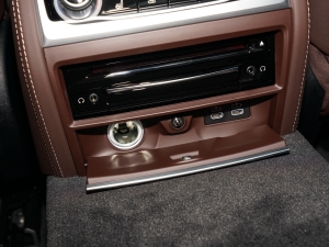 2022740Li xDrive  Ab п؅^(q)