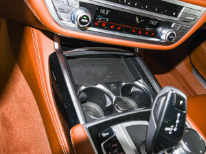 2022740Li xDrive  M\b g