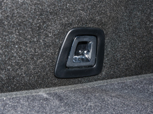 2022740Li xDrive  M\b g