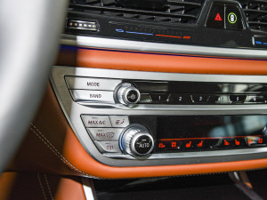 2022740Li xDrive  M\b {(ji)