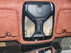 2022740Li xDrive  M\b п؅^