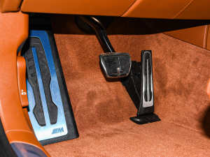 2022740Li xDrive  M\b п؅^