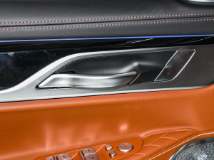 2022740Li xDrive  M\b п؅^(q)