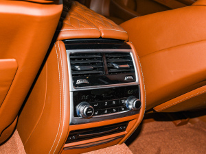 2022740Li xDrive  M\b п؅^(q)