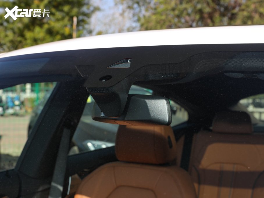 2022R6ϵGT 630i M\b