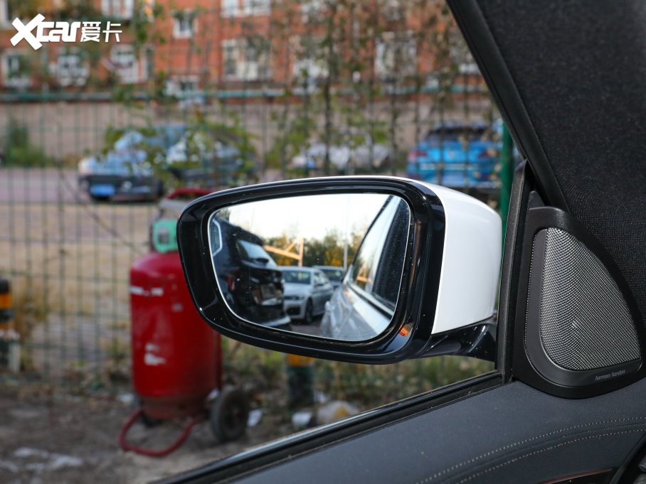 2022R6ϵGT 630i M\b