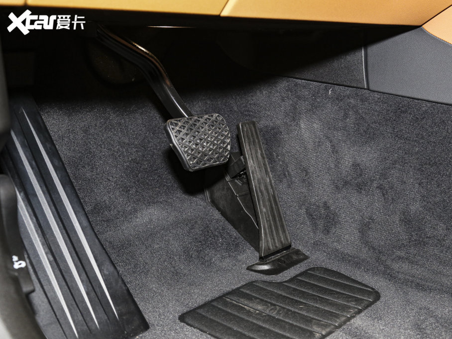 2022R6ϵGT 630i AO(sh)Ӌb