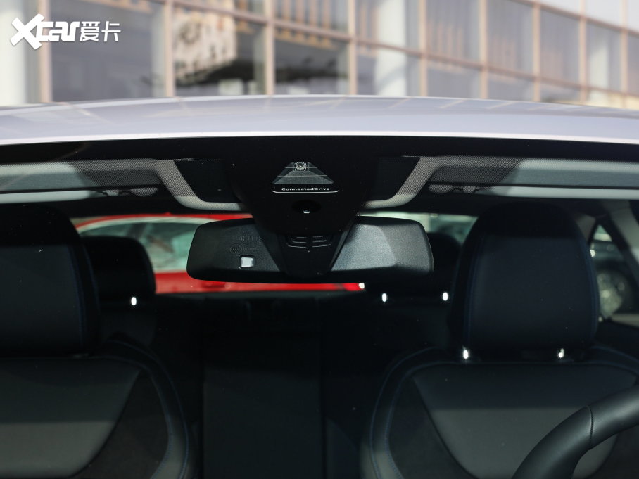 2023R2ϵpT 225i M\ҹb