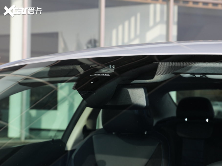 2023R2ϵpT 225i M\ҹb