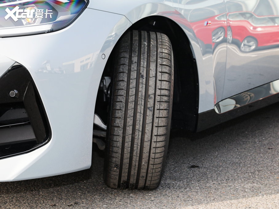 2023R2ϵpT 225i M\ҹb