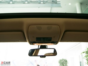 2009款xDrive4.8i 豪华版 空间座椅